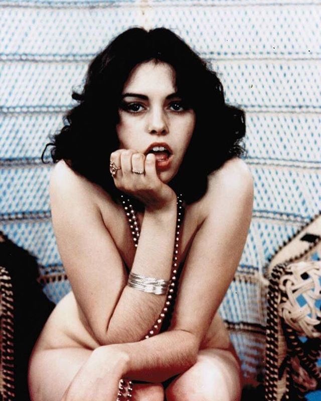 Porno: Semiz ayolni nabirasi sikadi